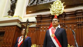 Vizcarra sube en el sur, pero cae en el norte y aún mantiene su popularidad