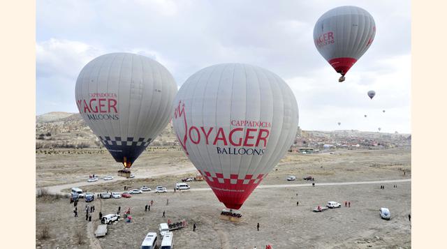Los turistas pueden ver la profundidad de los cañones, valles y las chimeneas de hadas desde el aire. (Foto: getty)