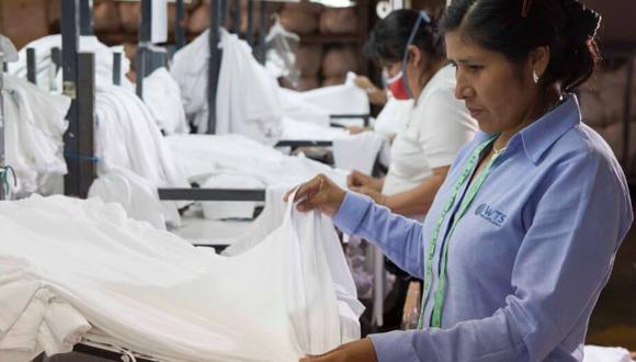 El sector de textil-confecciones reporta una caída acumulada de 15.4% hasta agosto. (Foto: Difusión)