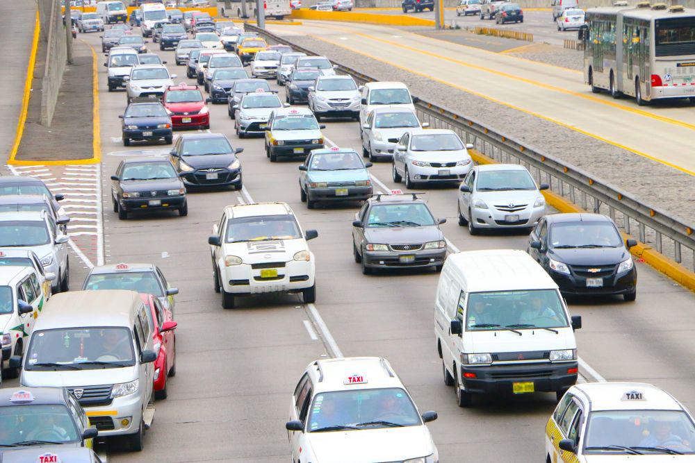 La garantía mobiliaria es la afectación de un bien mueble (para este caso vehículos), mediante un acto jurídico destinado a asegurar el cumplimiento de su pago. (Foto: Difusión)