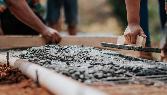 El sector autoconstrucción representa entre el 60% y 70% del consumo de cemento en el mercado local. (Foto: Pexels)