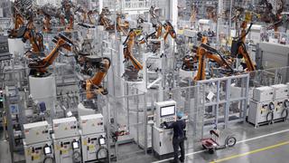 Los robots perjudican los sueldos de trabajadores en Estados Unidos