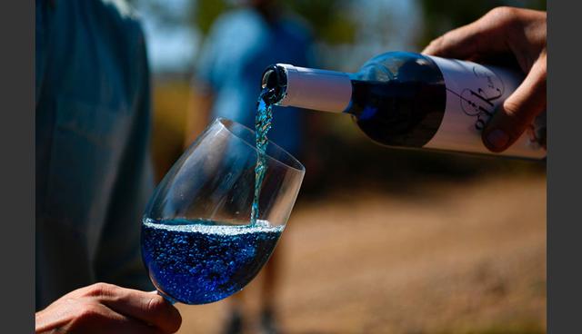 FOTO 4 | Vendieron 30,000 botellas en su primer año de actividad, y cerca de medio millón en el 2017. Ahora exportan a 21 países, con Estados Unidos como primer mercado y Francia en segundo lugar. (Foto: AFP)