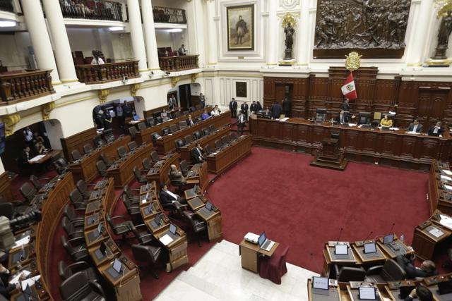 Así quedó el hemiciclo tras el retiro de Fuerza Popular. (Foto: Anthony Niño De Guzmán / GEC)