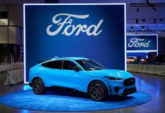 Ford impulsa autos eléctricos con avalancha de acuerdos sobre litio para baterías