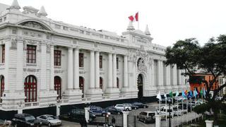 Congresistas critican presentación de cuestión de confianza anunciada por Aníbal Torres 