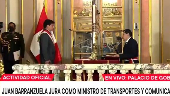 Juan Barranzuela juró como nuevo titular del MTC. Foto: captura de TV Perú