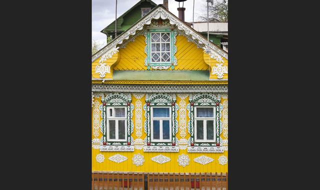 Y Medvedev es solo uno de un creciente número de turistas locales prominentes. El ex embajador ruso en Washington tiene una casa de campo en Plyos, al igual que un ex gobernador de San Petersburgo y el consejero de seguridad nacional del presidente Vladim