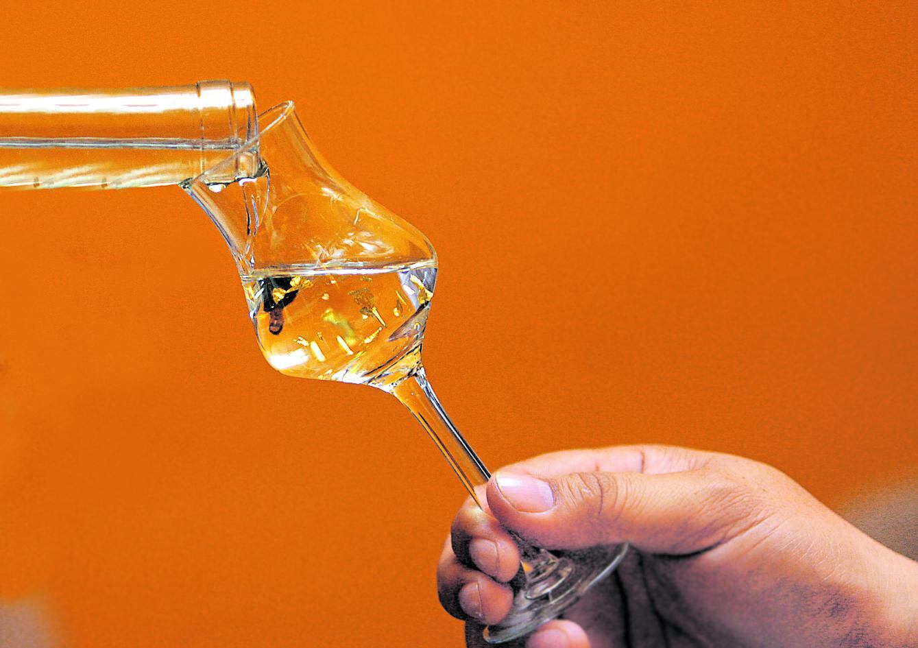 Precisión. La exportación del Pisco como aguardiente a Chile se hace en desmedro de la DOPisco, devaluándola. (Foto: GEC)