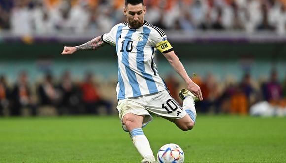 Las camisetas de Messi serán subastadas por la startup tecnológica estadounidense AC Momento, que ayuda a los atletas a gestionar colecciones de recuerdos. (Foto: AFP)