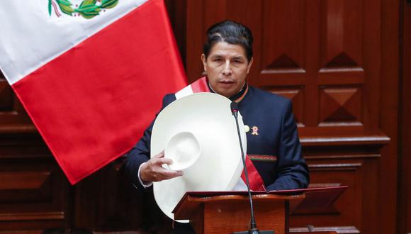 Pedro Castillo anunció que próximamente presentará un proyecto de reforma constitucional para instaurar una asamblea constituyente que se encargue de elaborar una nueva Constitución. (Foto: Presidencia de la República)