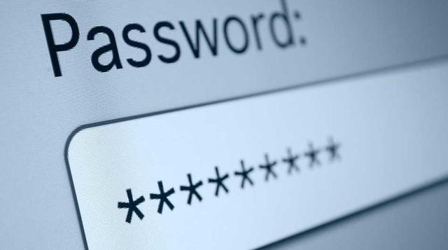 Hacks 2017. El año pasado el mundo vio horrorizado como más de 1,000 millones de cuentas de Yahoo fueron hackeadas. Incluso el gobierno americano denunció una interferencia en sus elecciones. En conclusión: es hora de cuidar mejor sus cuentas online.