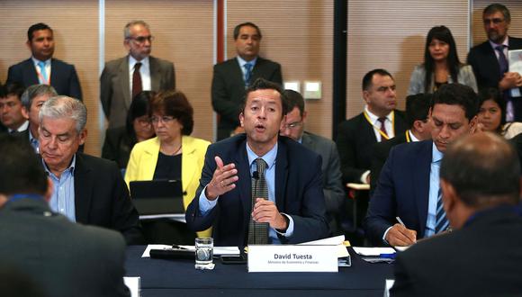 El titular del MEF reafirmó que la meta de crecimiento de la inversión pública para este año es del 17.5% (Foto: Andina).