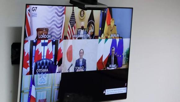 Los líderes del G7 en una pantalla en la sede del Consejo de Europa, en Bruselas (Bélgica), el 19 de febrero de 2021 Olivier HOSLET POOL/AFP