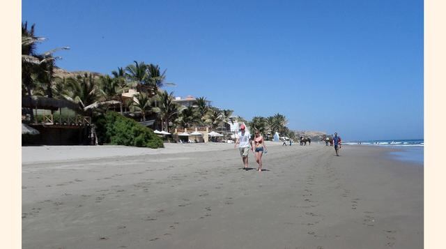 Mejor Destino de Playa: Máncora (Piura).