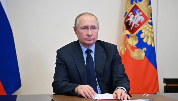 Putin se volvió a quejar de que Estados Unidos y la OTAN se nieguen a aceptar “las iniciativas rusas” para rebajar tensiones. (Foto: AP).