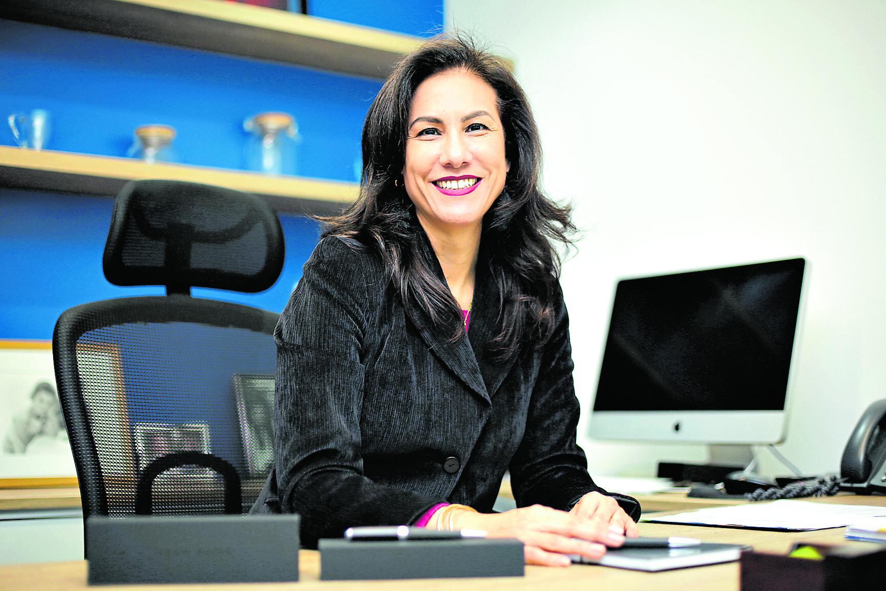 Oportunidad. Claudia Roca sostiene que en el mercado no hay una amplia oferta de regalos para el sector masculino. (Foto: Marco Ramón)