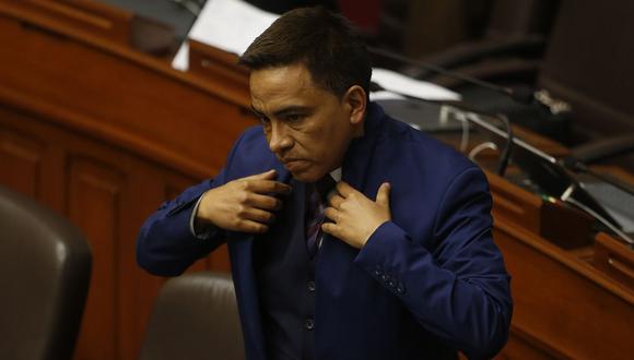 El congresista Roberto Vieira fue acusado por su primo hermano de pedirle el pago de 25 mil dólares para levantar una sanción pesquera. (Foto: GEC)