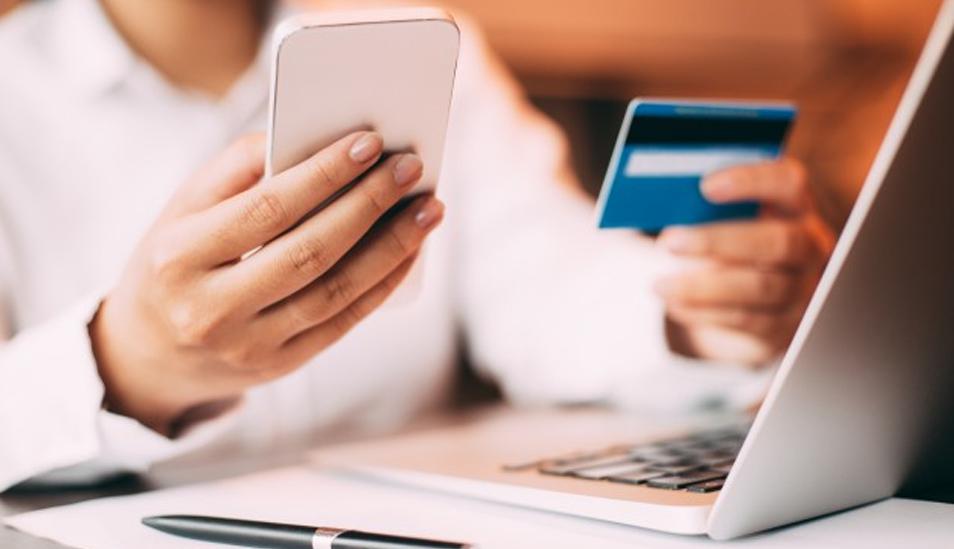 FOTO 1 | Ordena todo: haz listas de cuáles son tus deudas por tarjeta y por préstamos, que incluyan: nombre de la entidad, monto total, pago mínimo, tasa de interés y fechas de pago y cierre. (Foto: Freepik)