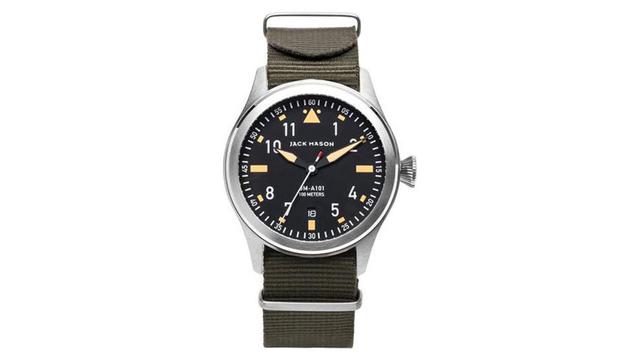 8. Jack Mason: Aviator 3-Hand. Precio: US$ 185, disponible en Huckberry.