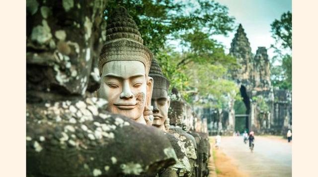 Angkor Wat , Siem Reap, Camboya. " Al mismo tiempo misterioso y majestuoso y en condiciones milagroso. Una experiencia verdaderamente memorable, como absolutamente nada más que he visto".