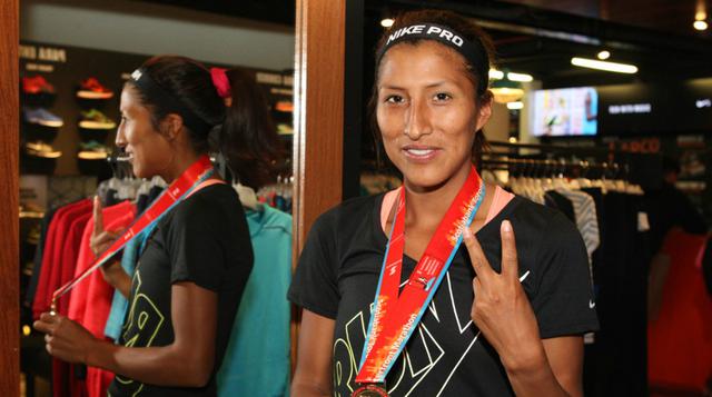 Jovana de la Cruz es auspiciada por Nike, y correrá 42 kilómetros en la categoría de maratón femenina el 14 de agosto.