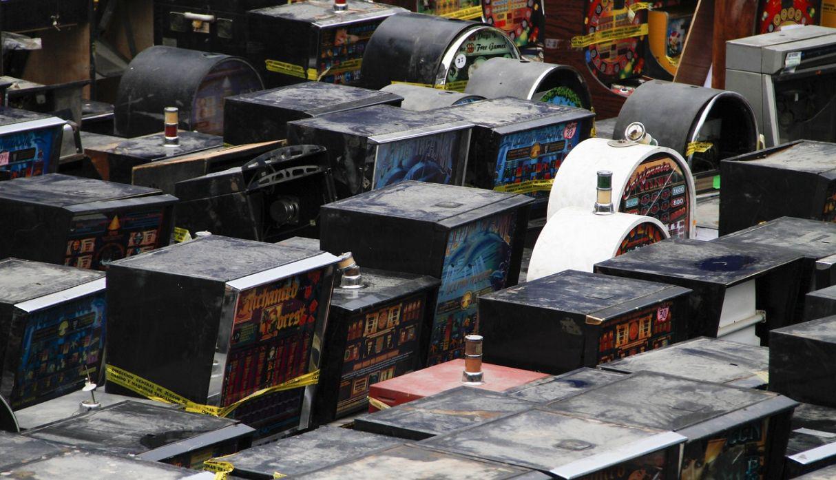 El Mincetur recordó que el funcionamiento de casinos y tragamonedas sin autorización es un delito. (Difusión)