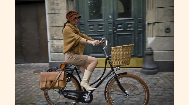 La bicicleta Victoria de Verlobis es perfecta para pedalear por calles adoquinadas. Sus neumáticos globo son ideales para caminos llenos de baches y bordillos. Esta bicicleta de estilo retro se vende a partir de 800 euros. (Foto: Verlobis)