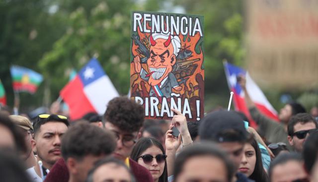 Al menos 30.000 personas acuden al “baile de los que sobran” en protestas de Chile. (Foto: EFE)