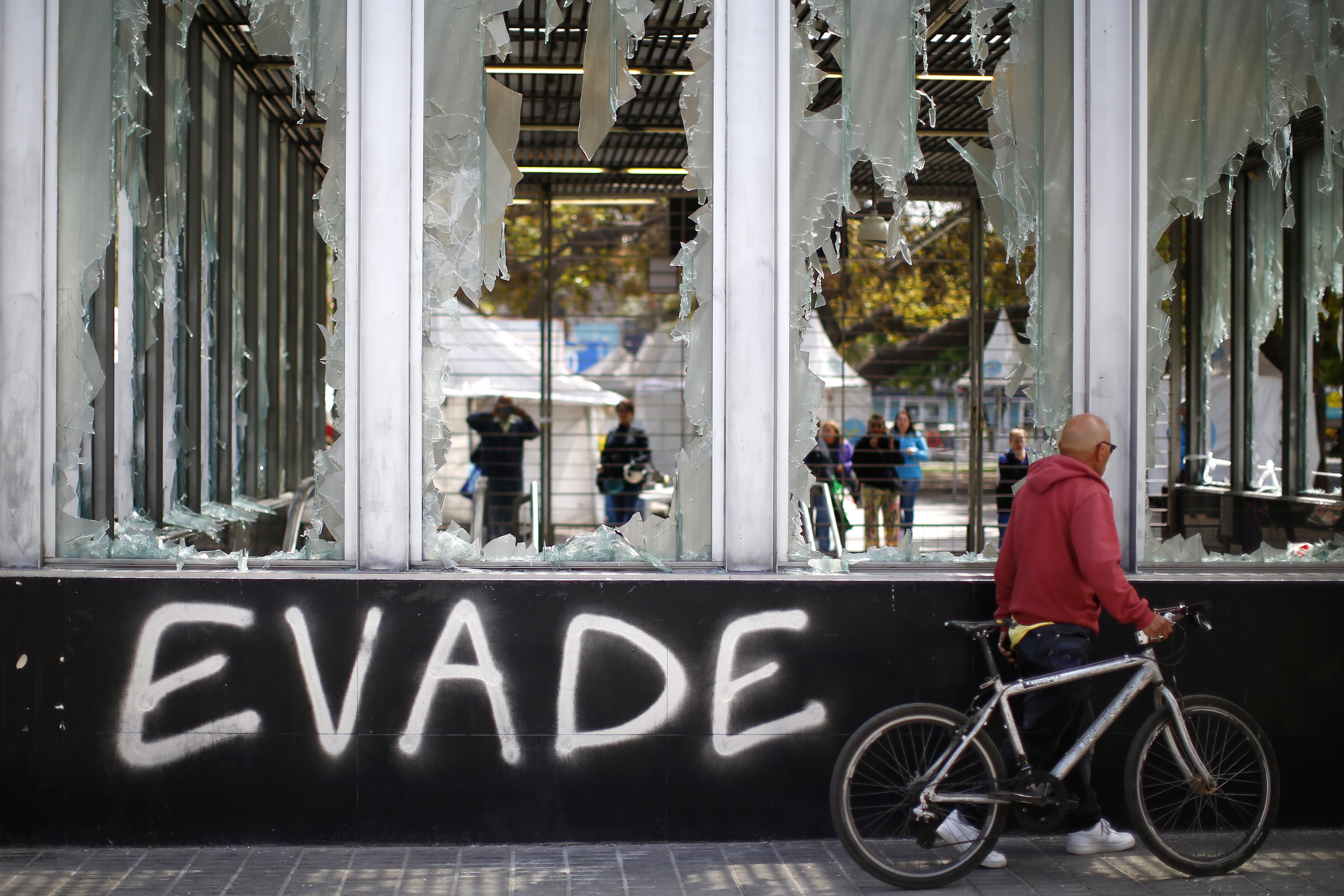 El estallido social en Chile tiene ya más de 40 días y parece lejos de apaciguarse. (Foto: AFP)