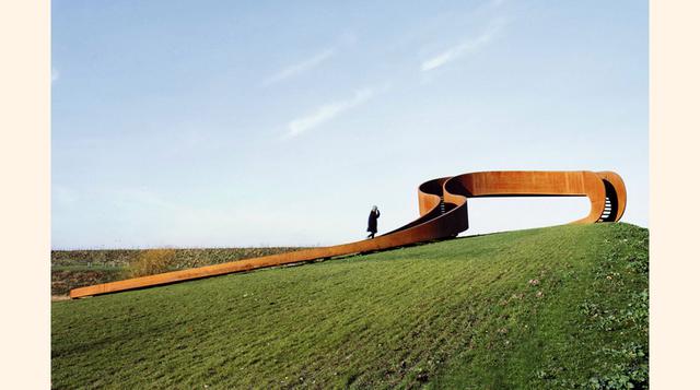 THE ELASTIC PERSPECTIVE, CARNISSELANDE, ROTTERDAM (HOLANDA). Un mirador-escalera de acero para ver Rotterdam (Holanda).