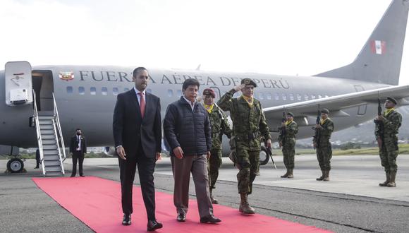 El presidente Pedro Castillo podría enfrentar nueva investigación fiscal por viajes de sus familiares en el avión presidencial. (Foto: Presidencia de la República)