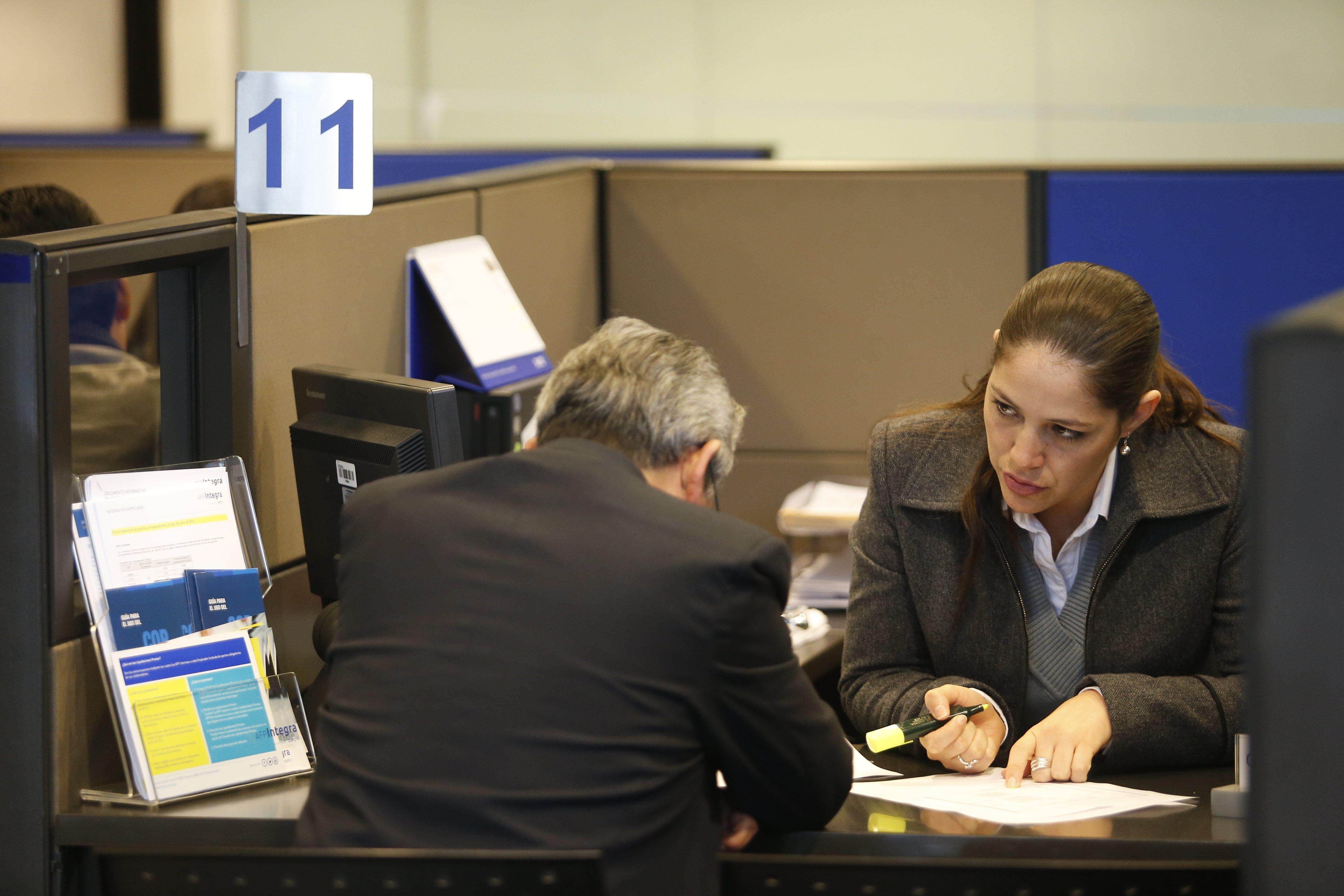 Crédit Suisse ha detectado una serie de medidas que pueden contribuir a la sostenibilidad de las pensiones, entre las que destaca obligar a los trabajadores a aumentar su contribución para la jubilación.