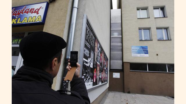 A veces incluso 91 metros cuadrados se considera un espacio palaciego. La Casa Keret de Varsovia (que lleva el nombre del escritor israelí Edgar Keret) tiene sólo 36 pulgadas de ancho en su punto más estrecho. (Foto: Reuters)
