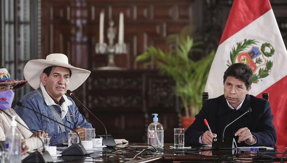 Pedro Castillo se reunió con ronderos en Palacio de Gobierno. (Foto: Presidencia)