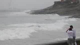 Surf: Playa La Herradura consigue protección legal para sus olas