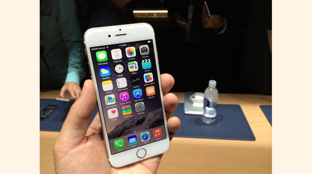 13. iPhone 6. El iPhone 6 ya tiene un año de antigüedad, pero sigue siendo una buena opción si quiere ahorrar algo de dinero en un iPhone. Además, el iPhone 6 luce exactamente igual a los iPhone 6s. Nadie sabrá que tiene el teléfono del año pasado. Precio