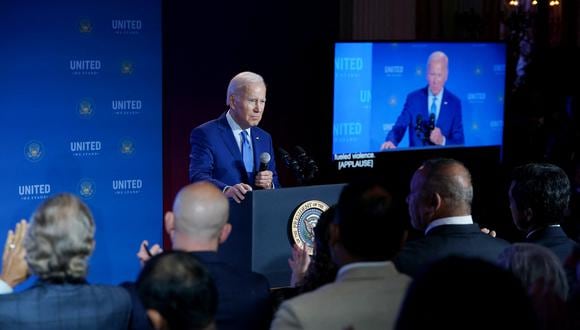 El presidente de los Estados Unidos, Joe Biden, pronuncia un discurso de apertura en la Cumbre United We Stand en el Salón Este de la Casa Blanca en Washington, DC, el 15 de septiembre de 2022. (Foto de MANDEL NGAN / AFP)