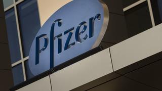 Pfizer ya comenzó a trabajar en una versión de la vacuna antiCOVID contra ómicron