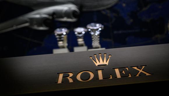 Rolex, la marca suiza de lujo, produce alrededor de un millón de relojes al año. En el 2022, Morgan Stanley estimó que registraba 8,000 millones de francos suizos (US$ 8,500 millones) en ventas. (Foto: Fabrice Cofrini / AFP)