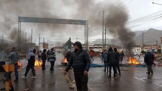 Cinco puntos de la red vial siguen tomados por manifestantes y afecta cinco carreteras 