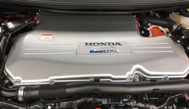 FOTO 10 | “Junto con una dinámica de conducción de nivel Acura y una operación deliciosamente silenciosa, este automóvil está listo para el prime time a pesar de todas las cosas increíblemente complejas que ocurren bajo el capó y el piso", escribió la publicación. "Incluso resaltan los neumáticos en modo deportivo". (Foto: Business Insider/Danielle Muoio)