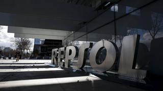 Repsol, ExxonMobil y Ecopetrol firman contratos para explorar costa de Colombia