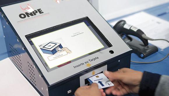 La ONPE aplicará el sistema de Voto Electrónico en 39 distritos del país este domingo 26 de enero. (Foto: GEC)