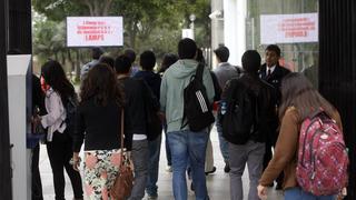 Cierre de ocho universidades por licenciamiento denegado afectará a más de 24,000 alumnos