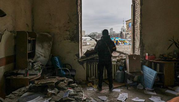 El Observatorio Sirio de Derechos Humanos afirma que en las últimas semanas unos 40,000 combatientes sirios han registrado sus nombres para un posible envío a territorio ucraniano. (Foto: AFP)