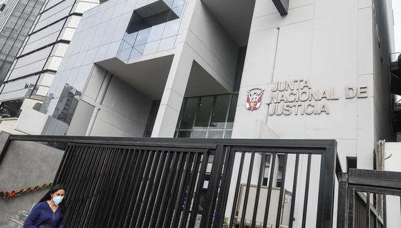La JNJ informó que actualmente están en curso 159 procedimientos disciplinarios contra jueces y fiscales, así como procedimientos de evaluación y ratificación de 300 magistrados