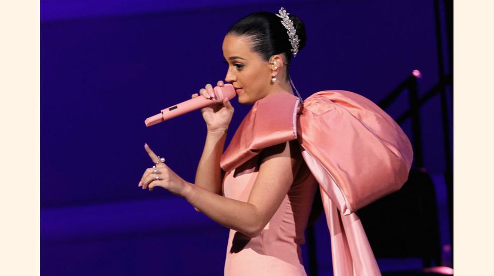 Katy Perry,  Ganancias: US$ 135 millones,  Durante el periodo analizado, Perry ganó más de US$ 2 millones por ciudad al largo de 126 presentaciones. Ella añade a ese total los acuerdos con las marcas Coty, Claire’s y Covergirl. (Foto Getty)