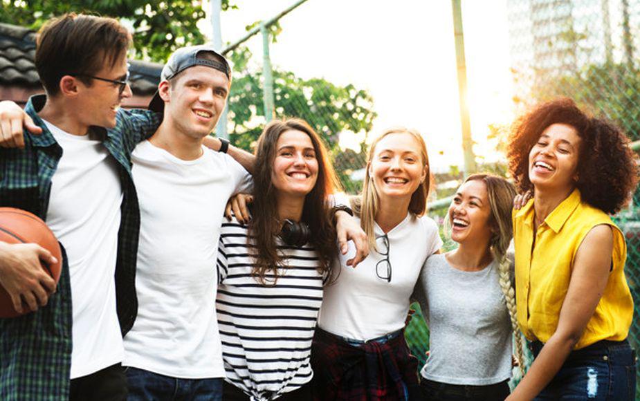 Esta generación es más exigente que las anteriores, porque están en la búsqueda de experiencias que los enriquezcan profesional y personalmente. (Foto: Freepik)