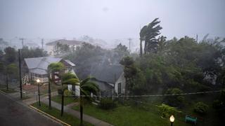 Ian toca tierra en Florida como un huracán de categoría 4